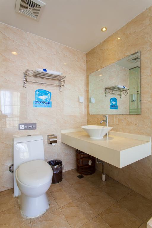 7Days Inn Qingdao Haiyunan Xinglong Road Номер фото